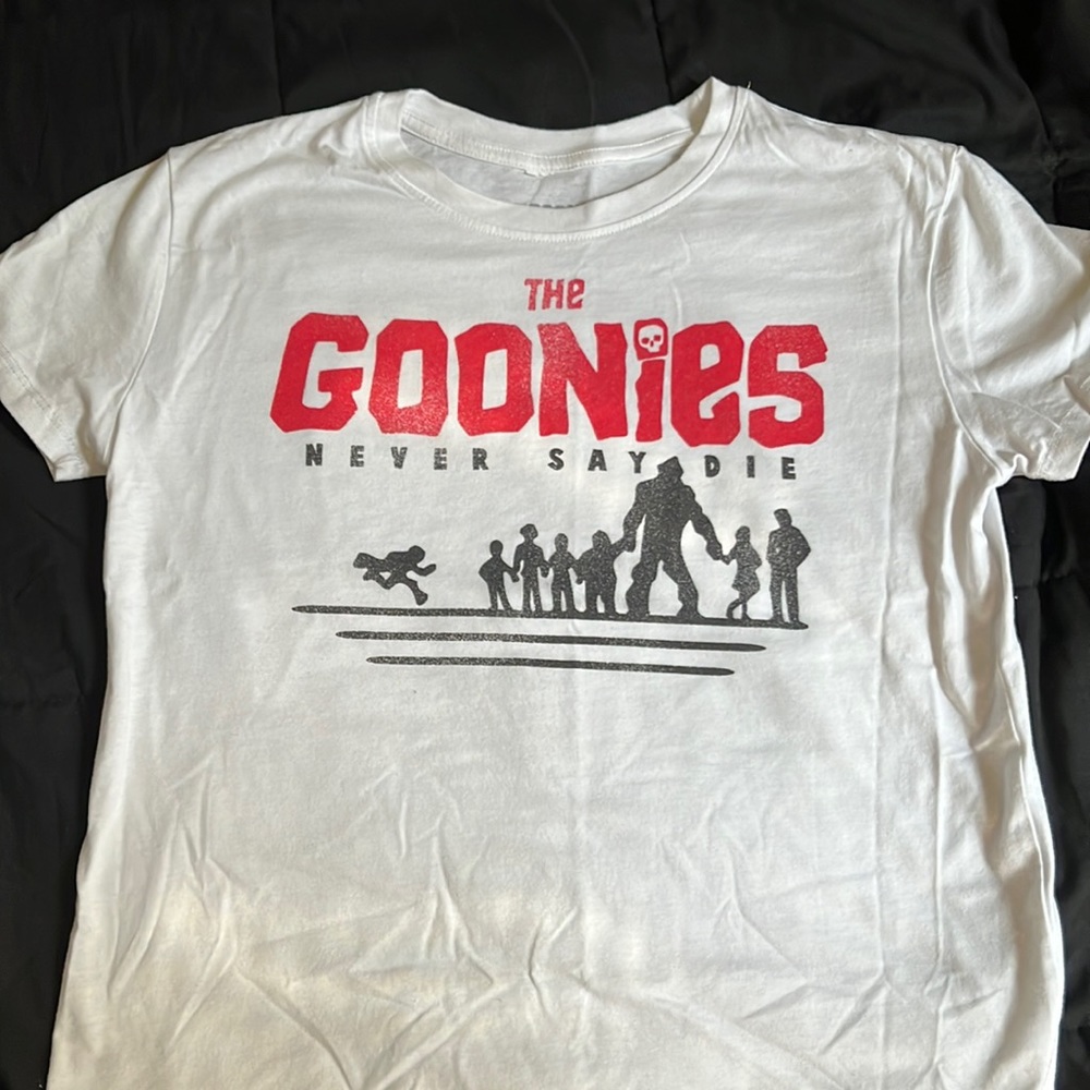 Goonies T-Shirt.